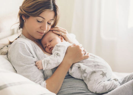 10 Newborn Essentials Every Mom Needs (And What You Can Skip)